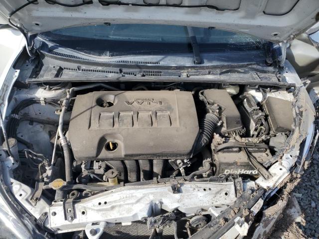 Toyota Corolla L Image 10