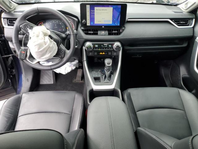 Toyota RAV4 Xle Premium Image 12