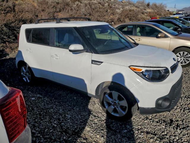 Kia Soul Image 3