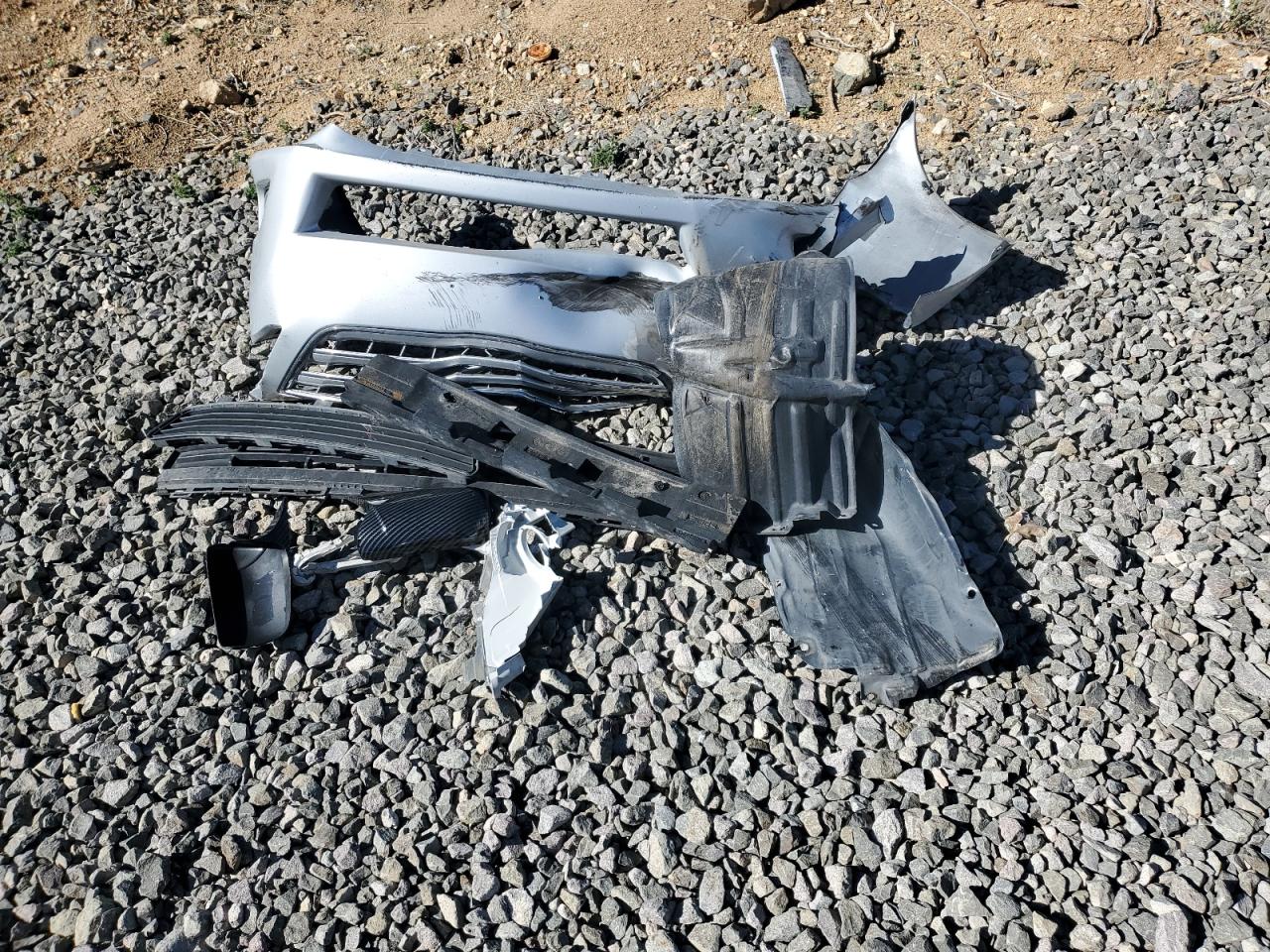 Toyota Camry Se Image 6