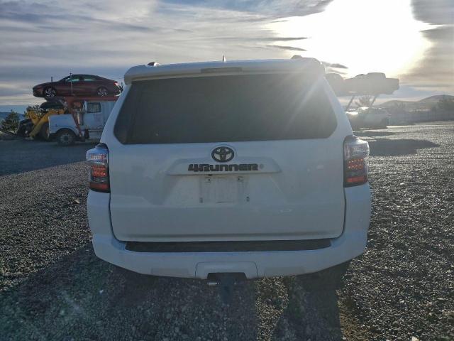 Toyota 4Runner Sr5/sr5 Premium Image 10
