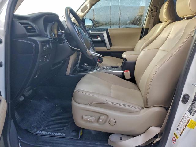 Toyota 4Runner Sr5/sr5 Premium Image 4