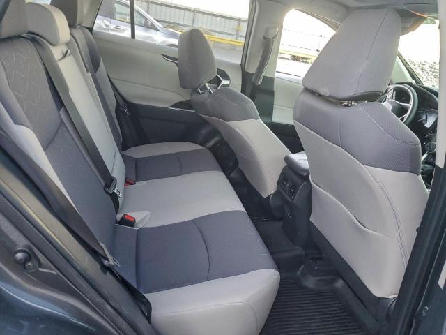 Toyota RAV4 Xle Image 10