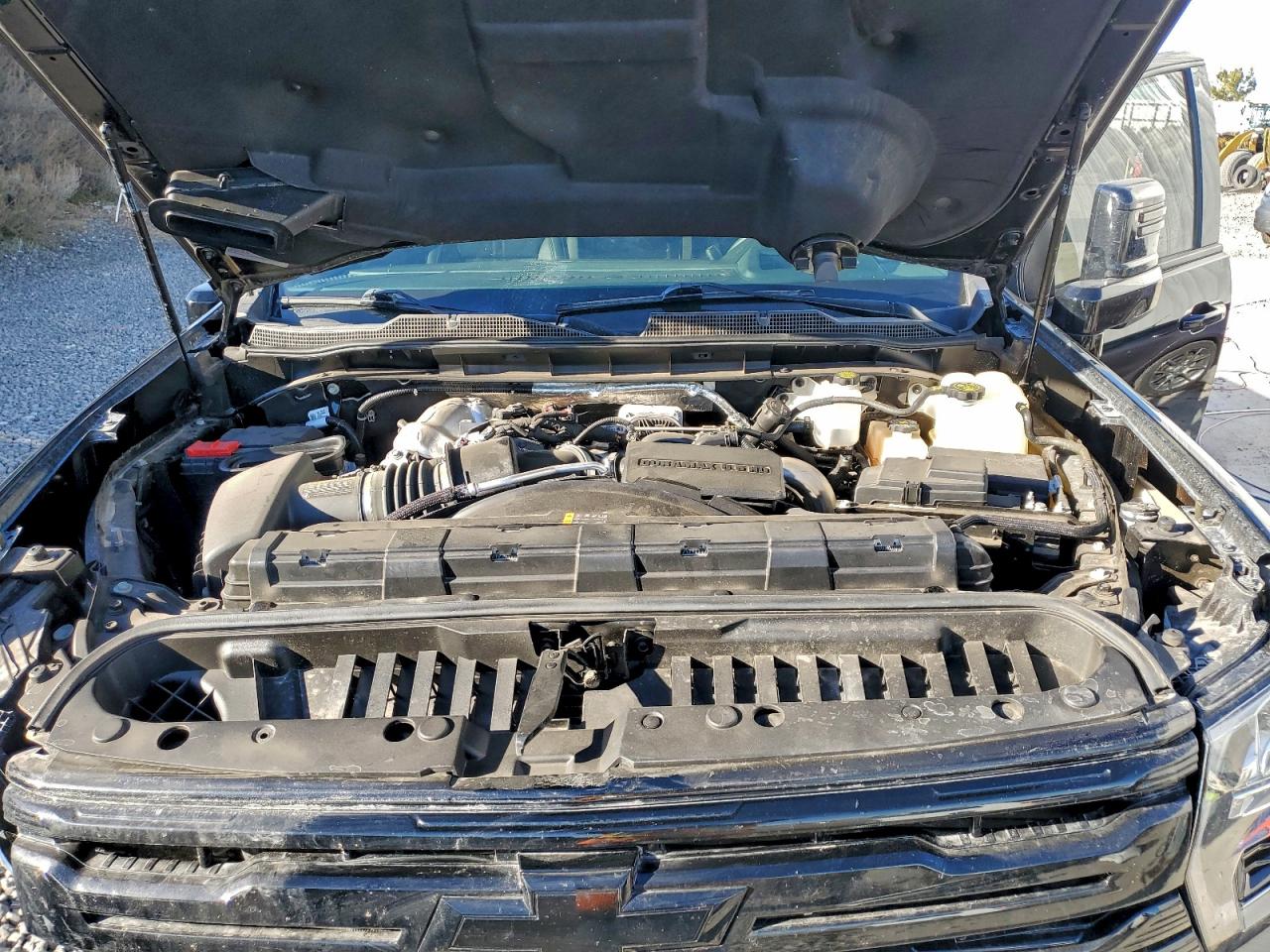 Chevrolet Silverado K2500 High Country Image 9