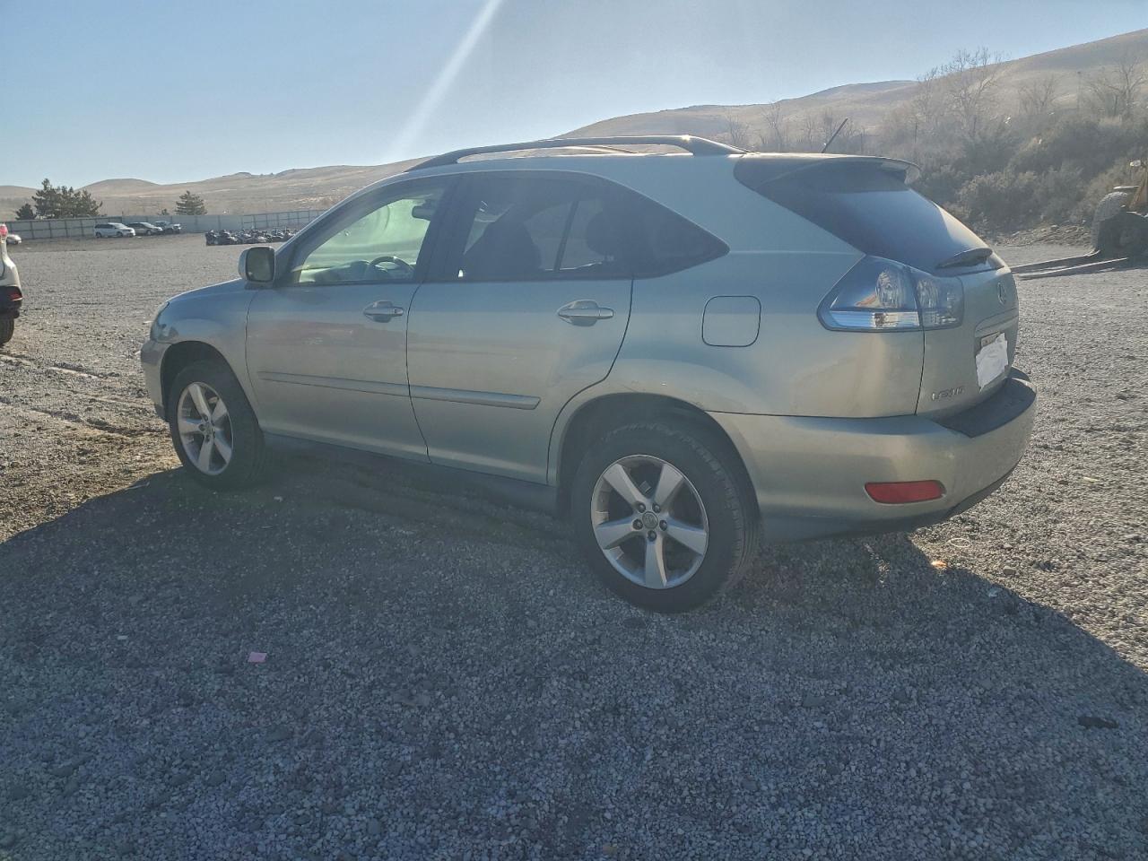 Lexus RX 330 Image 6