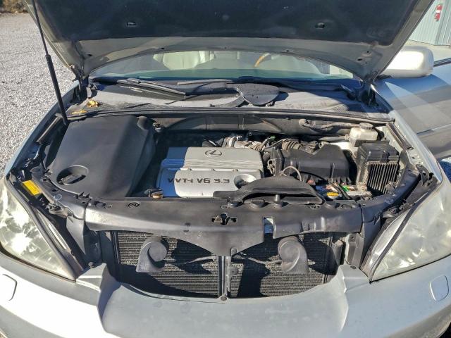 Lexus RX 330 Image 12