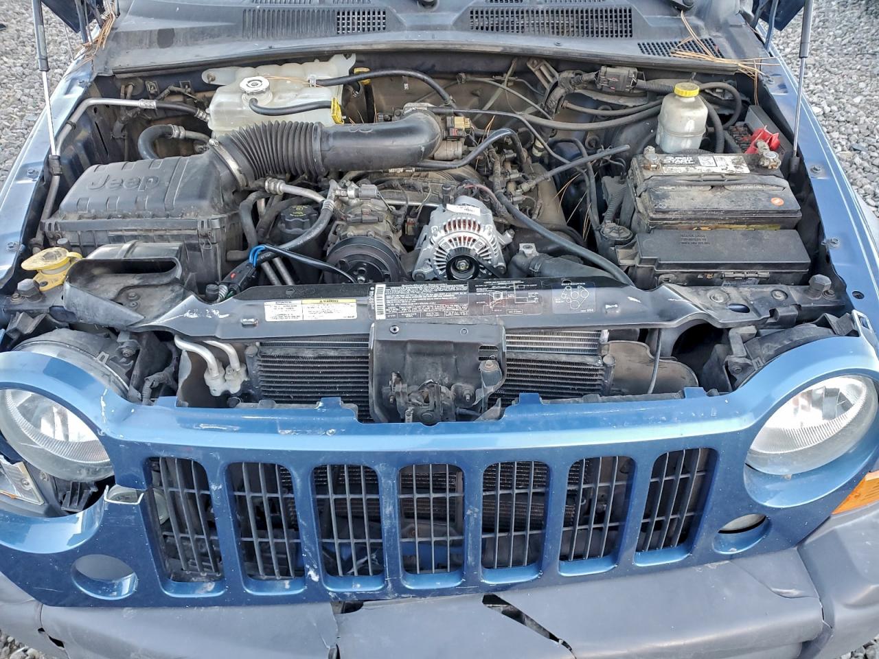 Jeep Liberty Sport Image 12