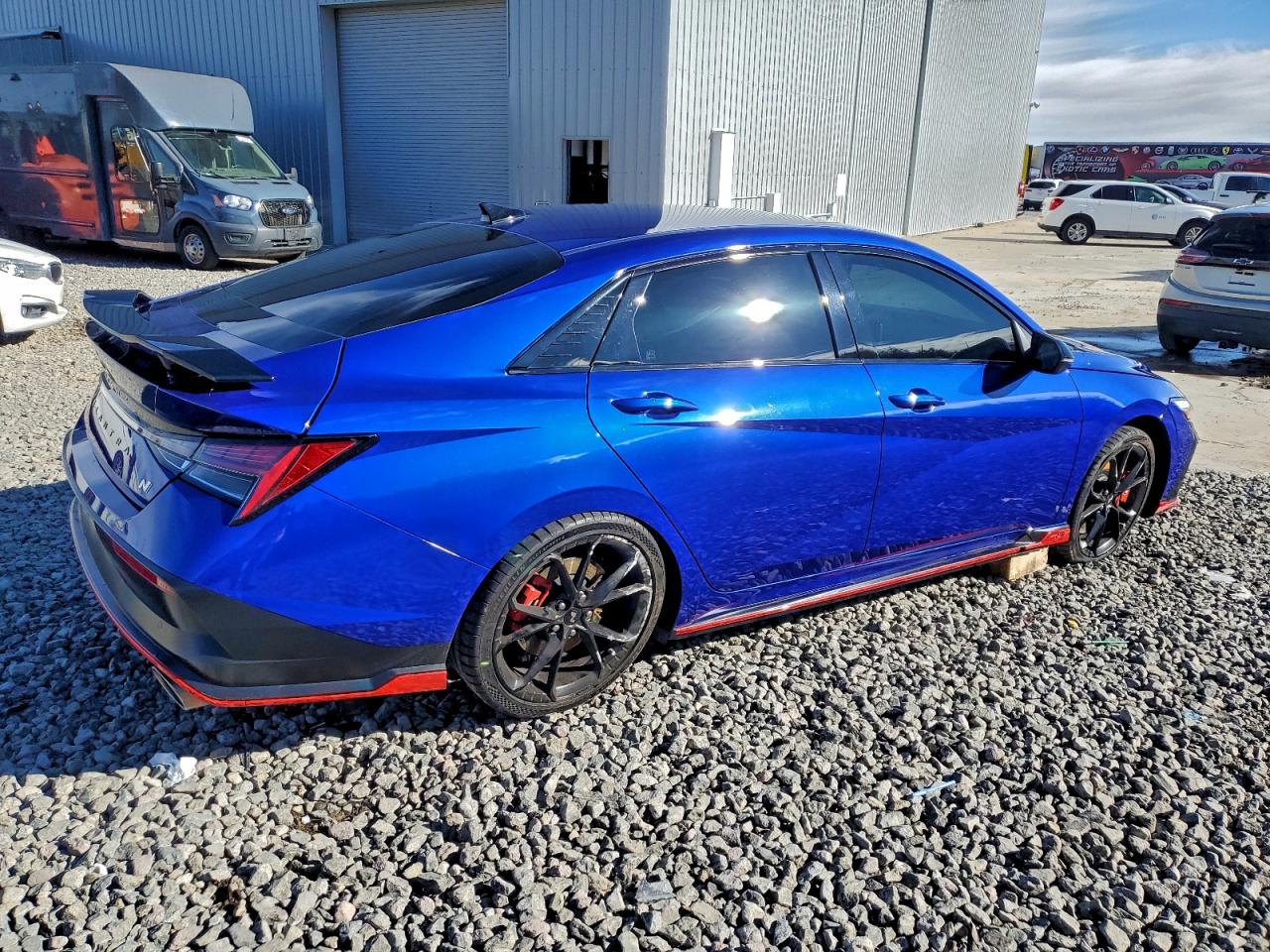 Hyundai ELANTRA Image 2