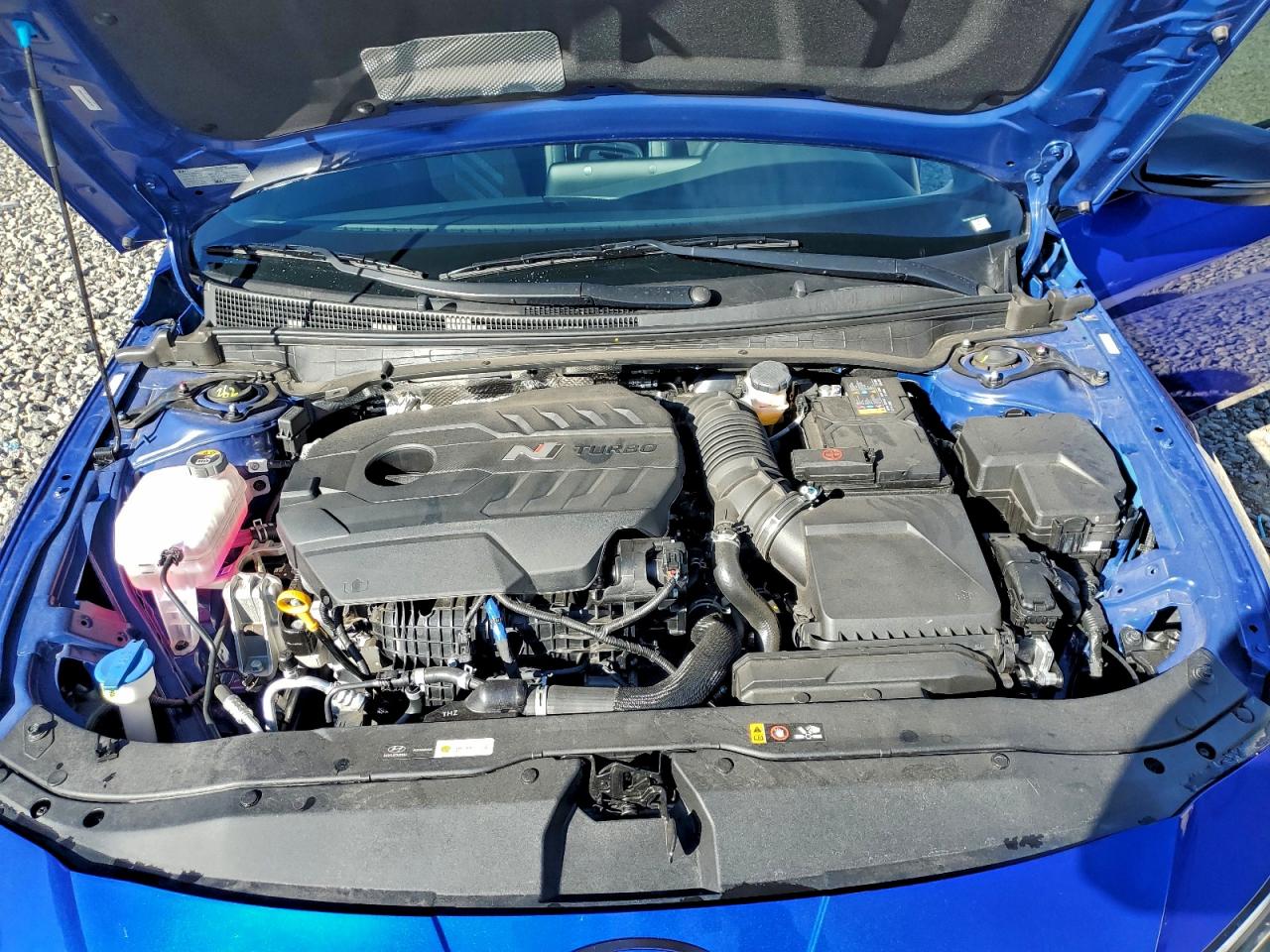 Hyundai ELANTRA Image 12