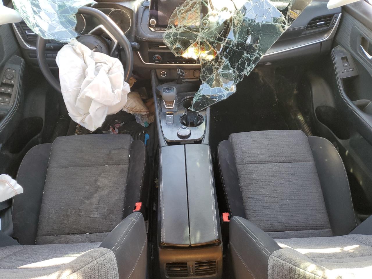 Nissan Rogue Sv Image 4