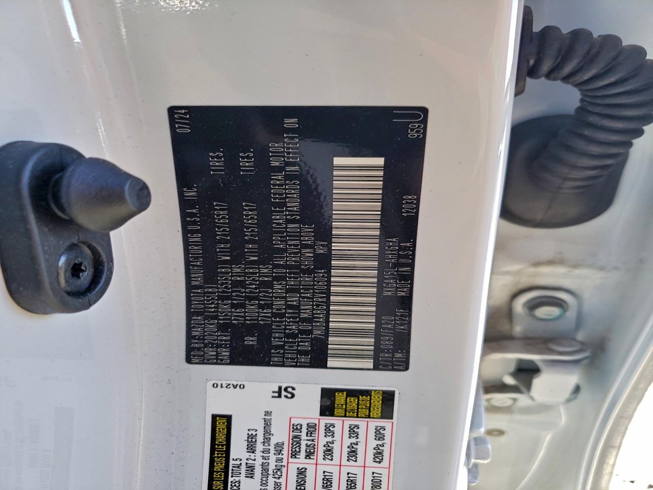 Toyota Corolla Le Image 9