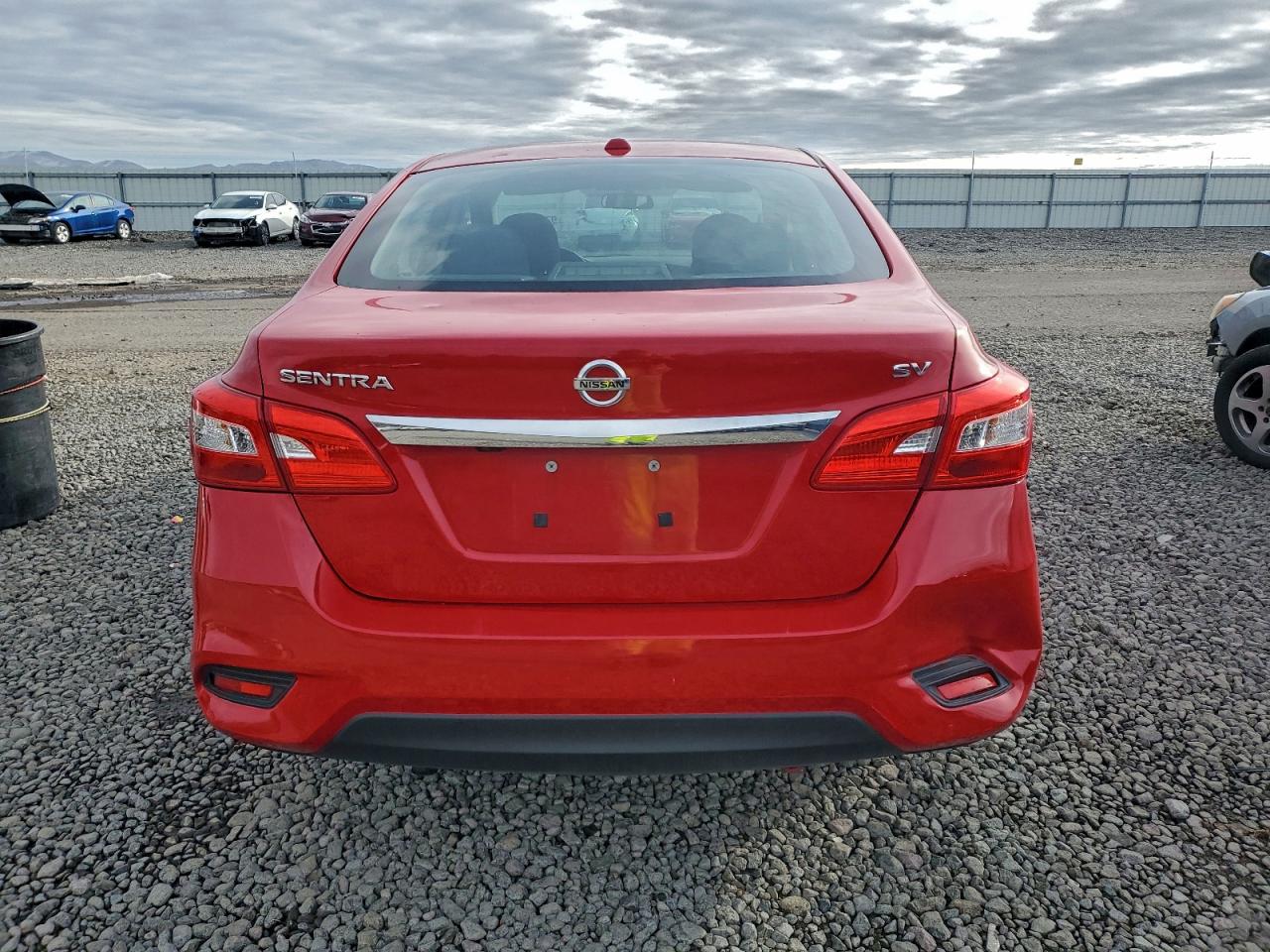 Nissan Sentra S Image 6