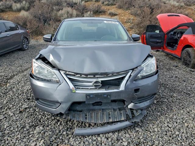 Nissan Sentra S Image 5