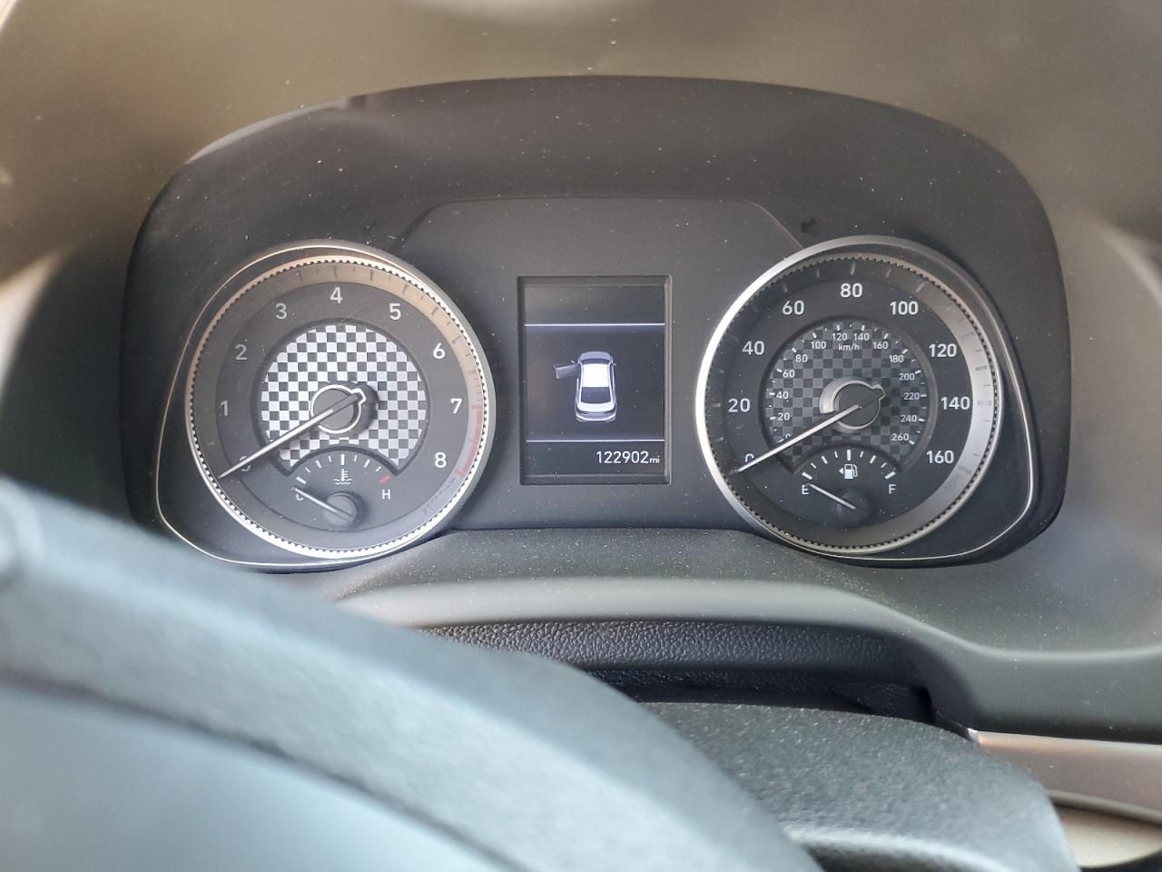 Hyundai ELANTRA Sel Image 10