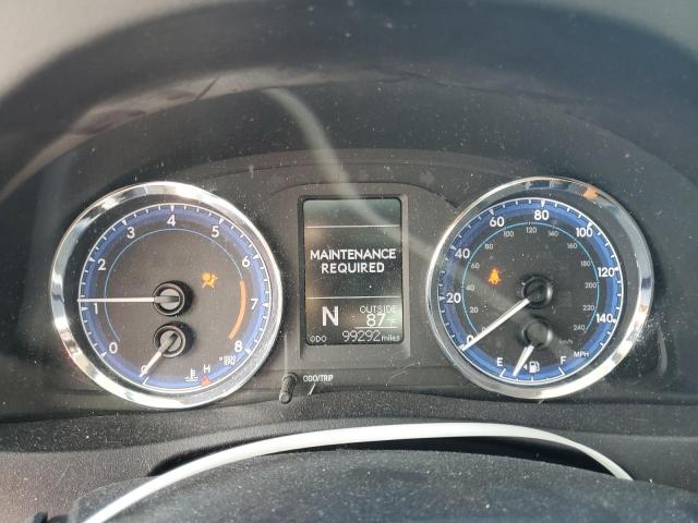 Toyota Corolla L Image 9