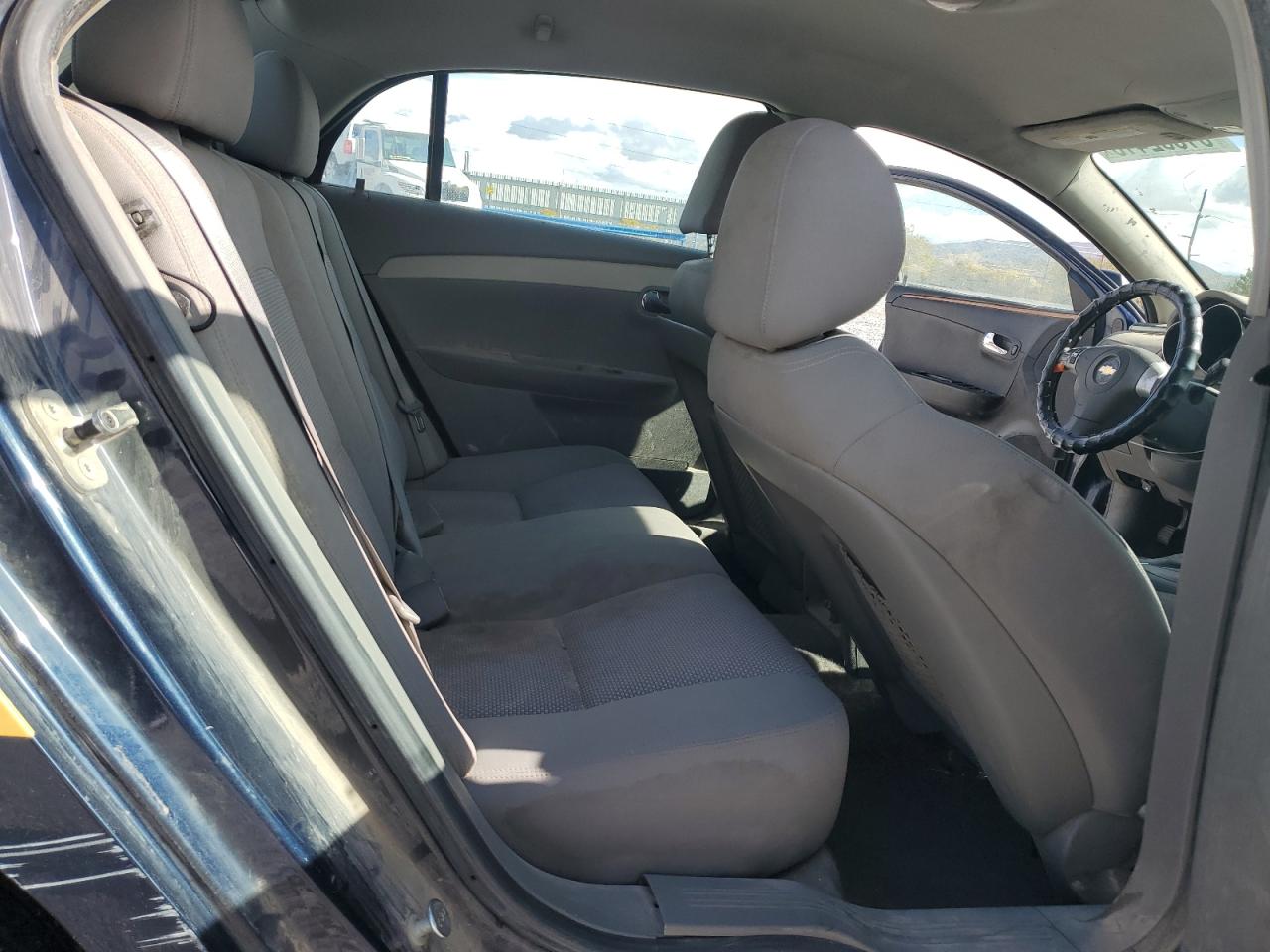 Chevrolet Malibu Ls Image 8