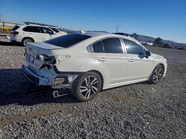 Subaru Legacy Sport Image 5