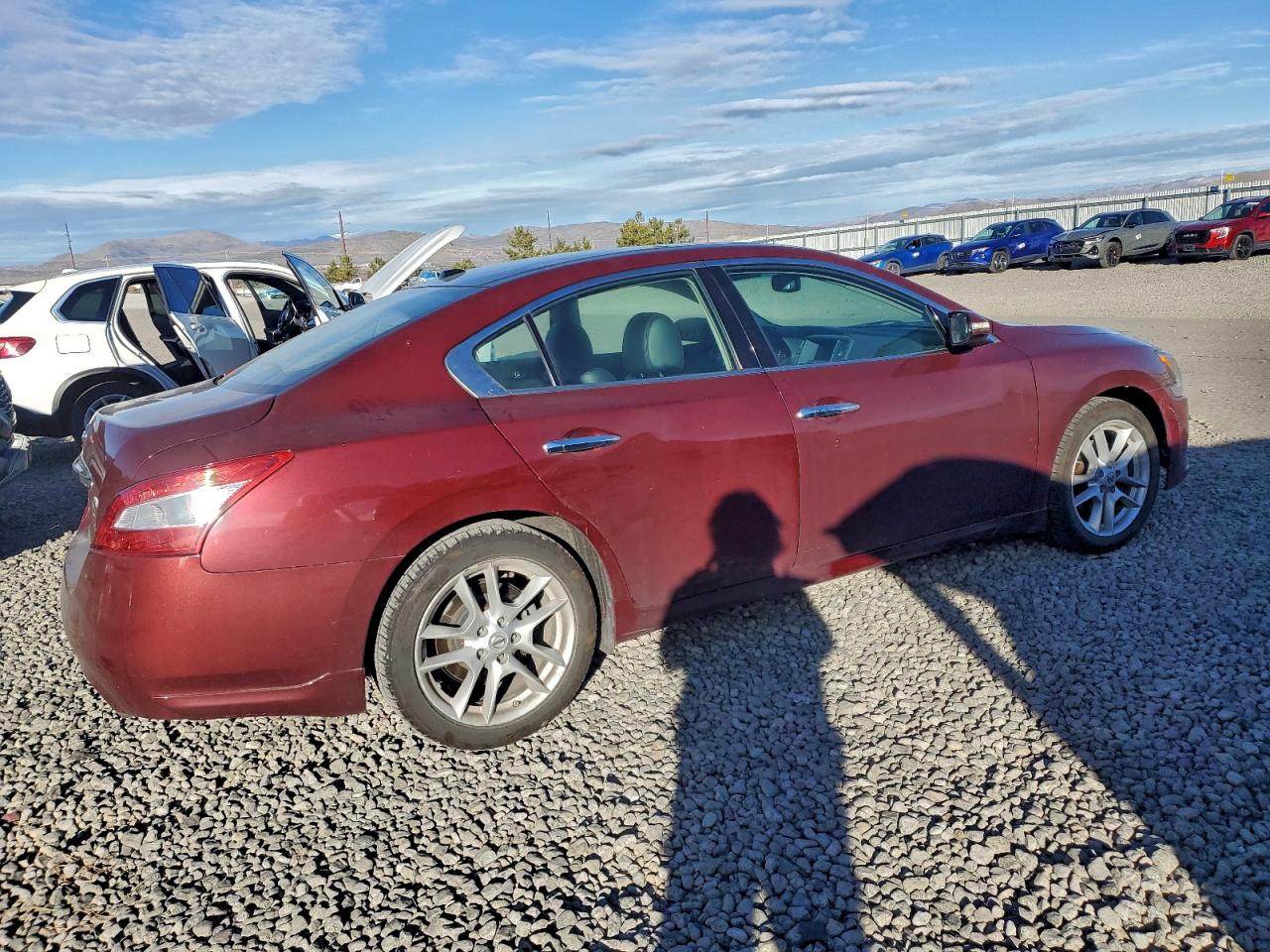 Nissan Maxima S Image 7