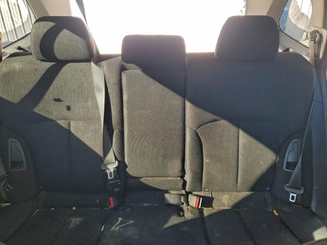 Subaru Legacy 2.5i Premium Image 2