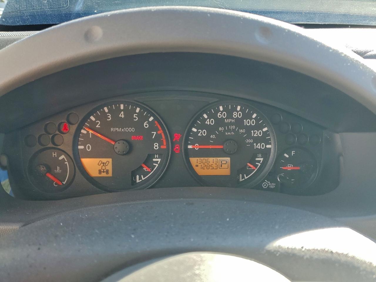 Nissan Frontier Sv Image 10