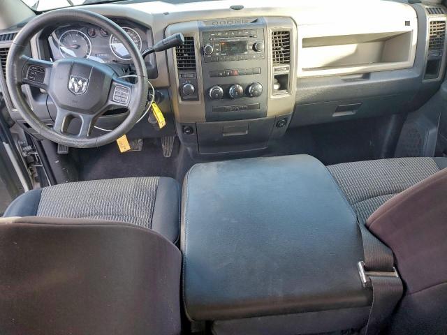 Dodge Ram 1500 St Image 9