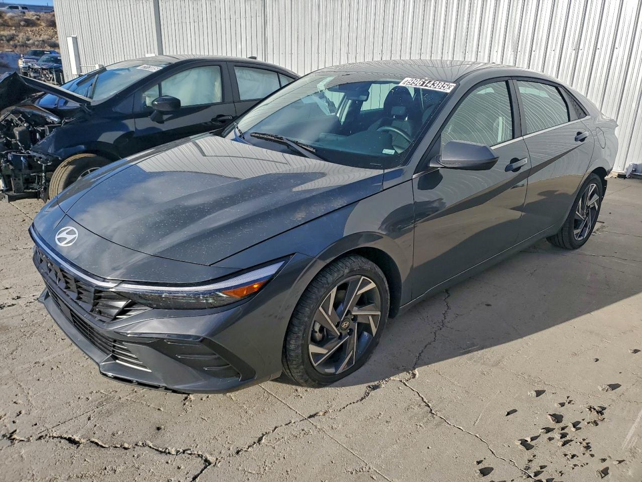 Hyundai ELANTRA Sel Image 1