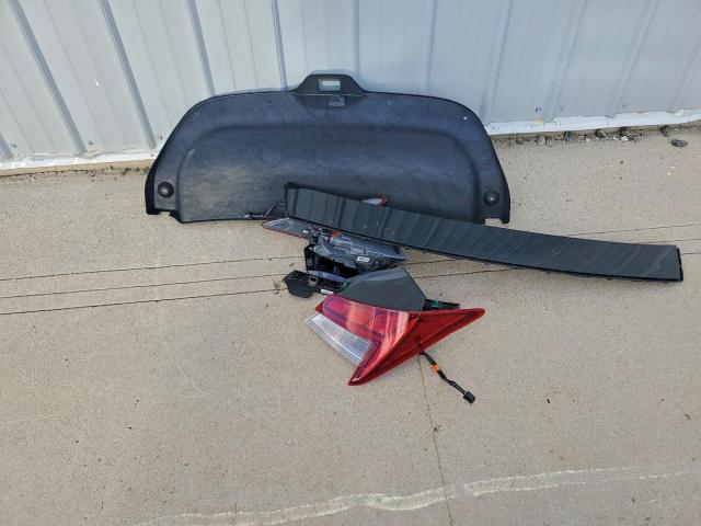 Hyundai ELANTRA Sel Image 9