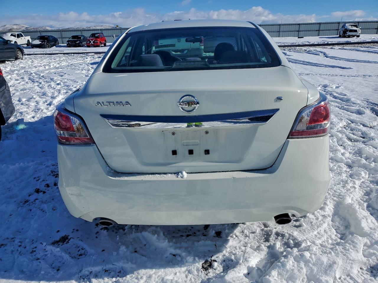 Nissan Altima 2.5 Image 11