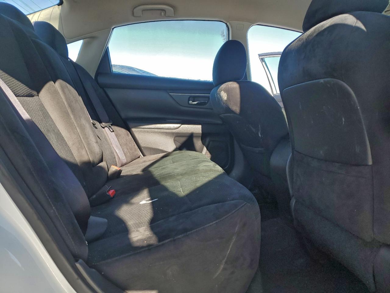 Nissan Altima 2.5 Image 9