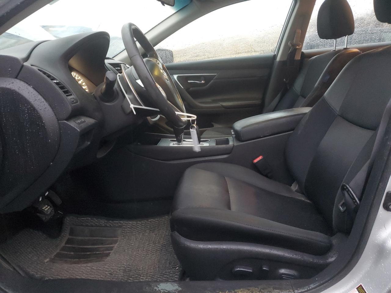 Nissan Altima 3.5sl Image 7