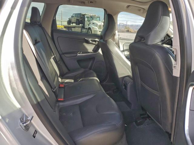 Volvo XC60 T6 Premier Image 11
