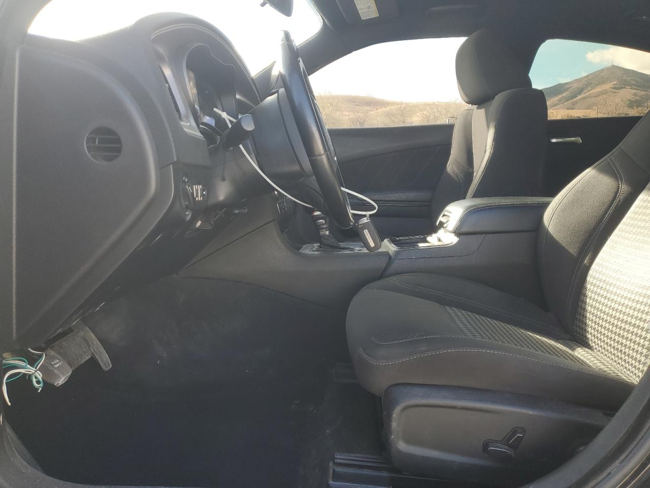 Dodge Charger Sxt Image 2