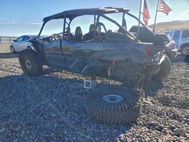 Kawasaki Teryx B Image 4