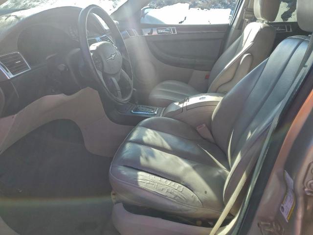 Chrysler Pacifica Touring Image 4