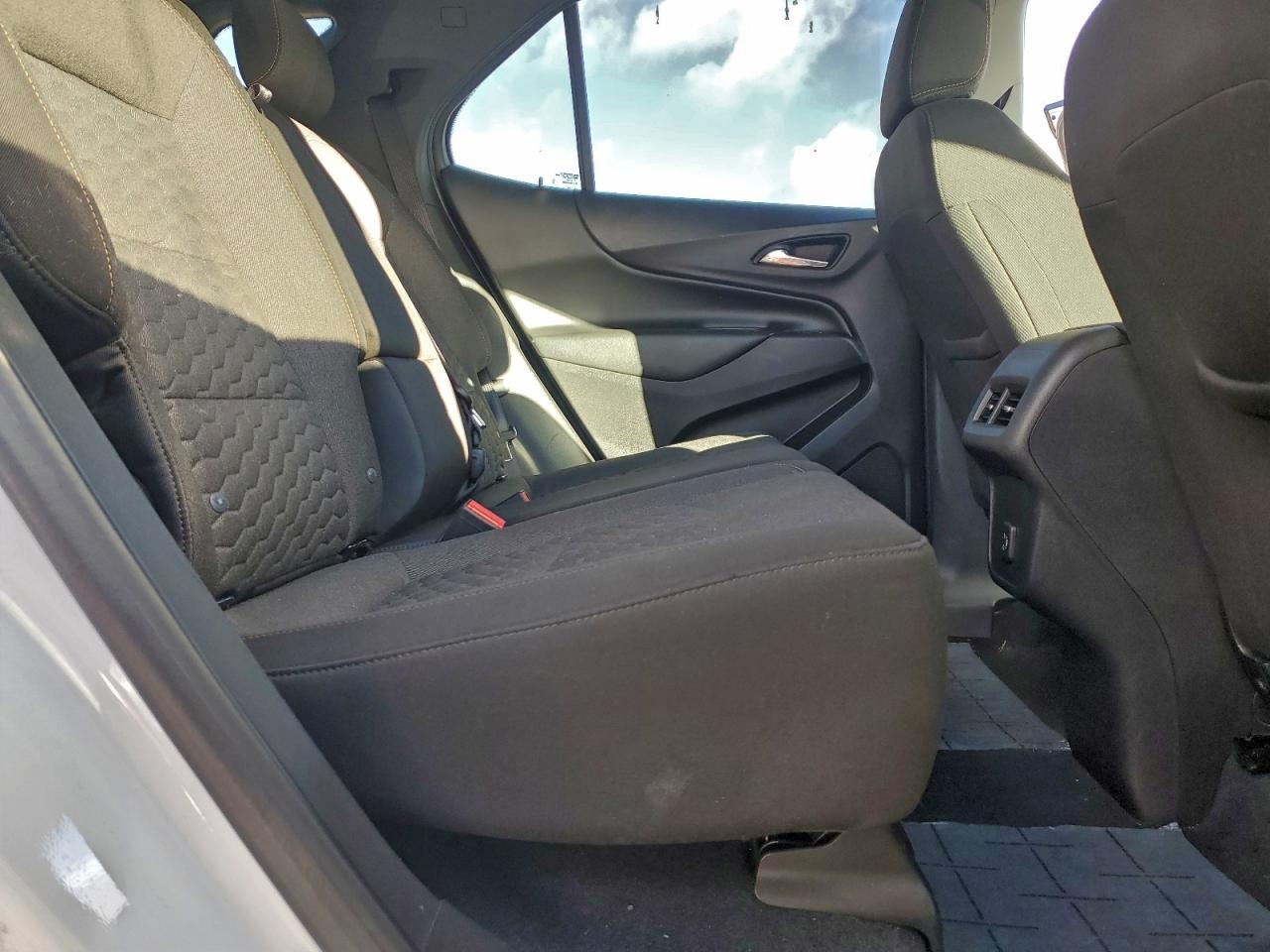 Chevrolet Equinox Lt Image 5