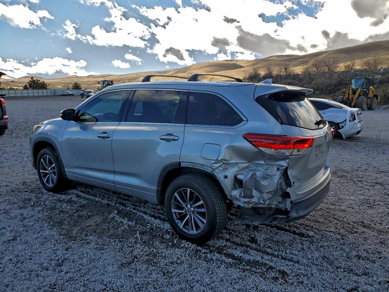 Toyota Highlander Se Image 12