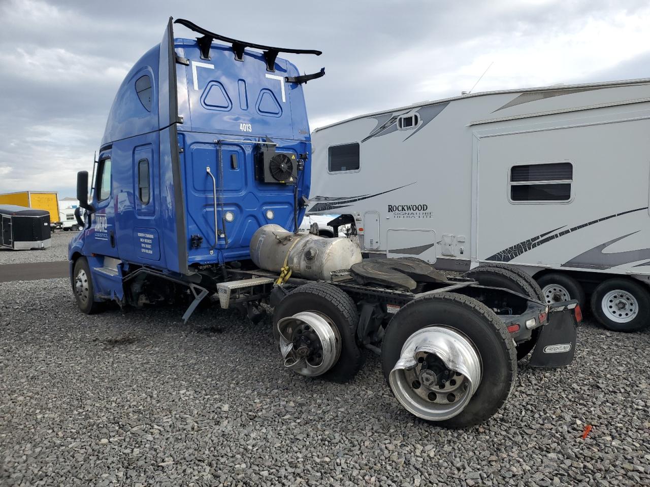 Freightliner Cascadia Image 3